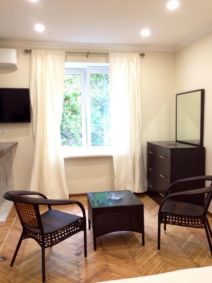 Yerevan Center Studio Apartment Exterior photo